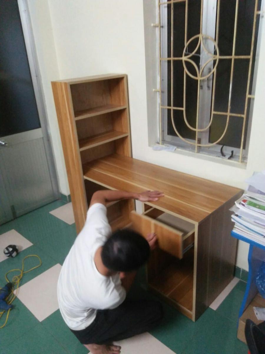 Bàn Học Sinh Gỗ Công Nghiệp - Mẫu đặt 